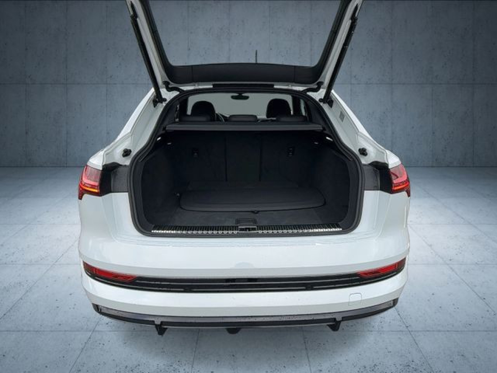 Audi - e-tron Sportback_15