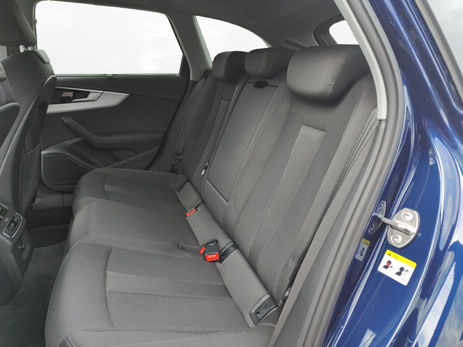 Audi - A4 Avant_6