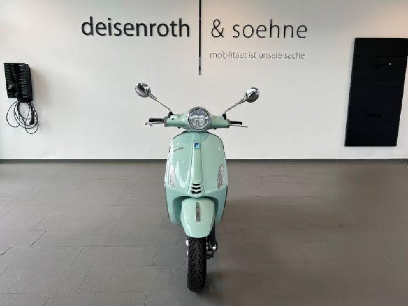 Piaggio - _8