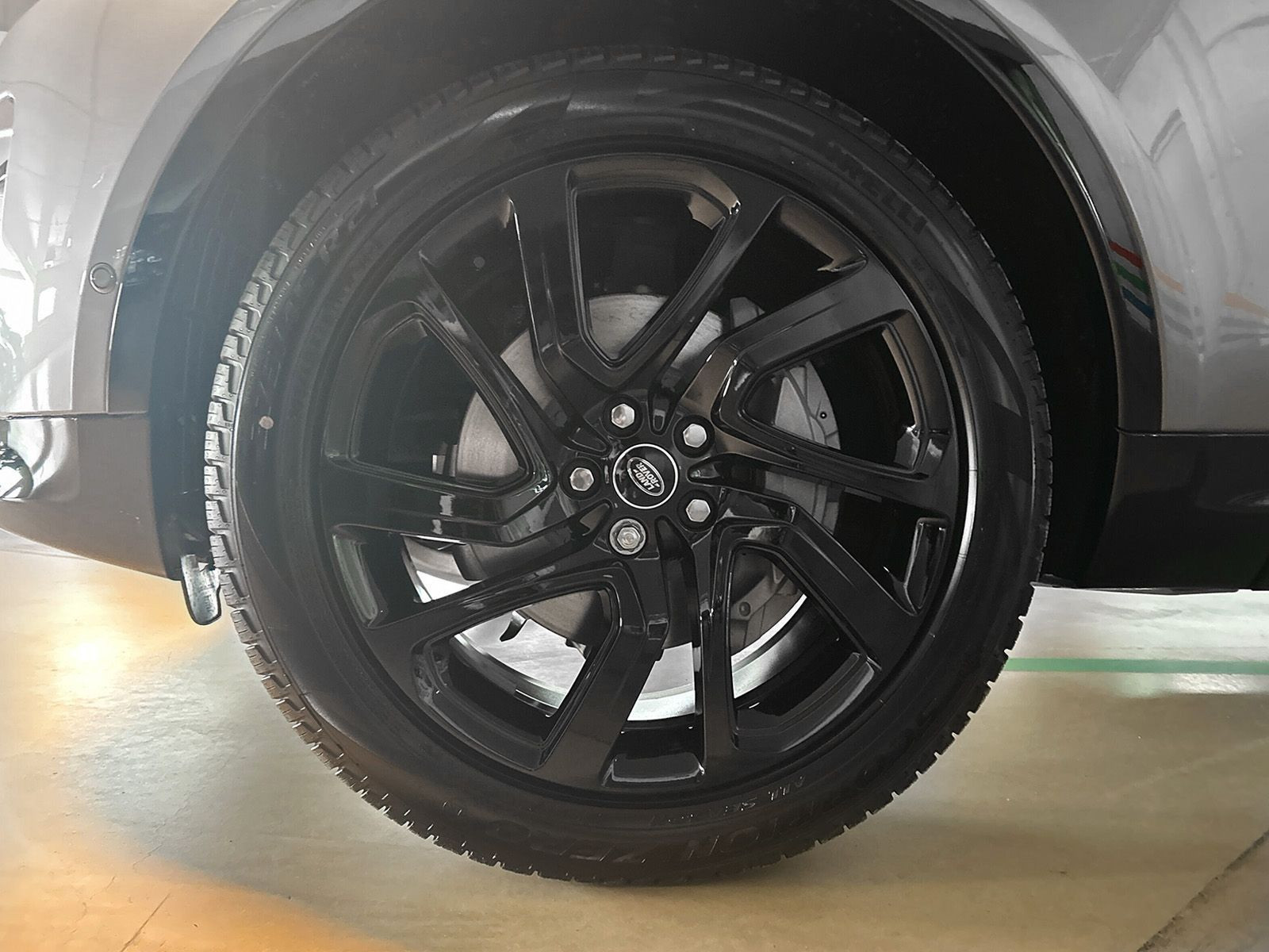Land Rover - Discovery_9