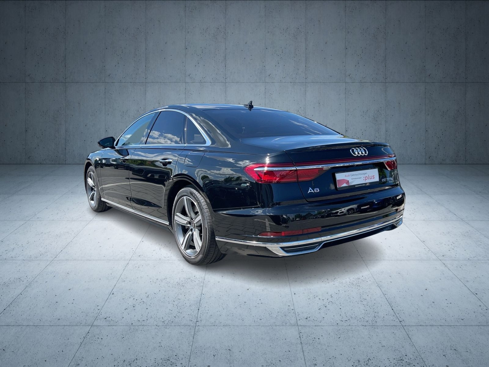 Audi - A8_5