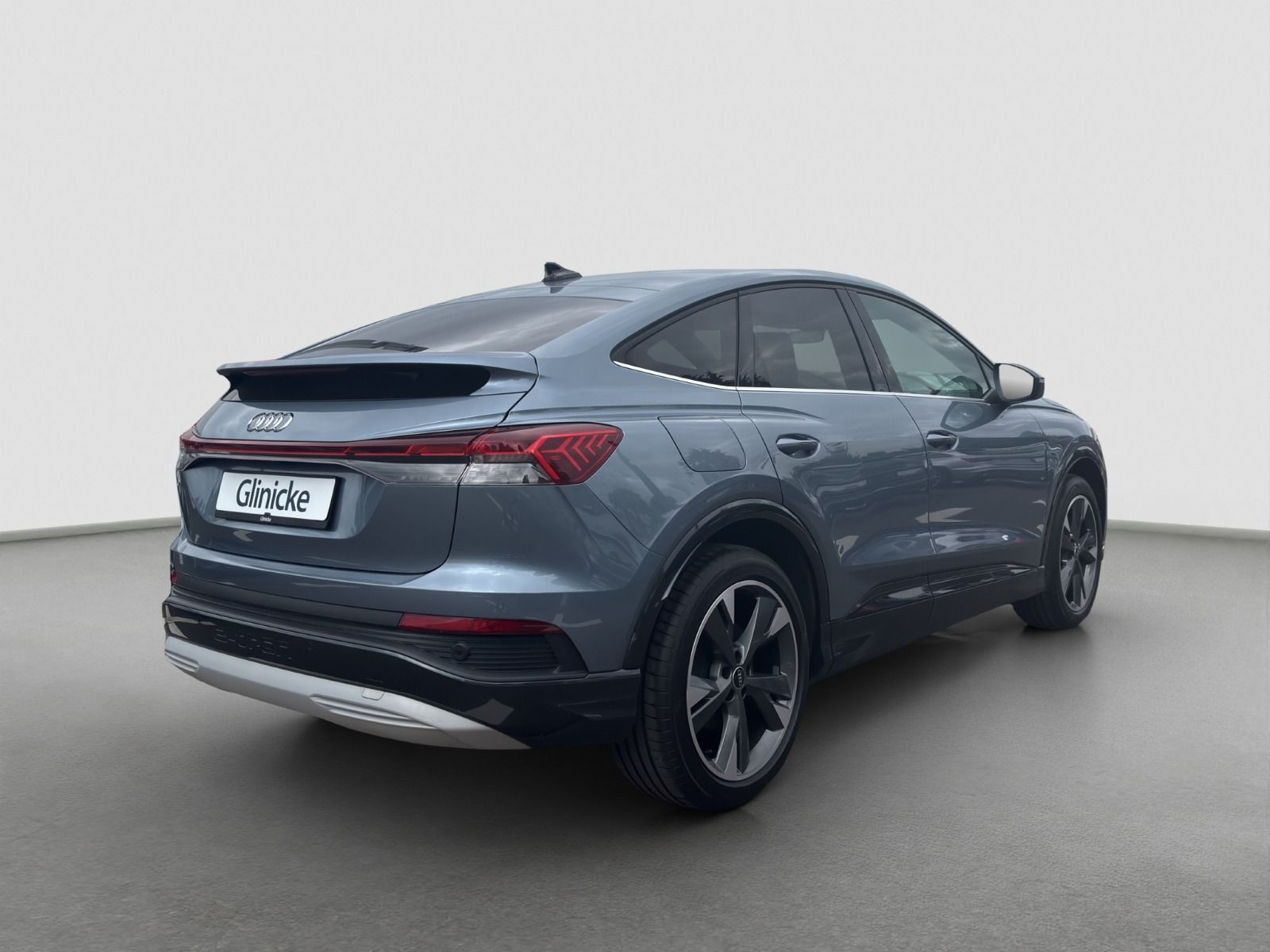 Audi - Q4 Sportback e-tron_6