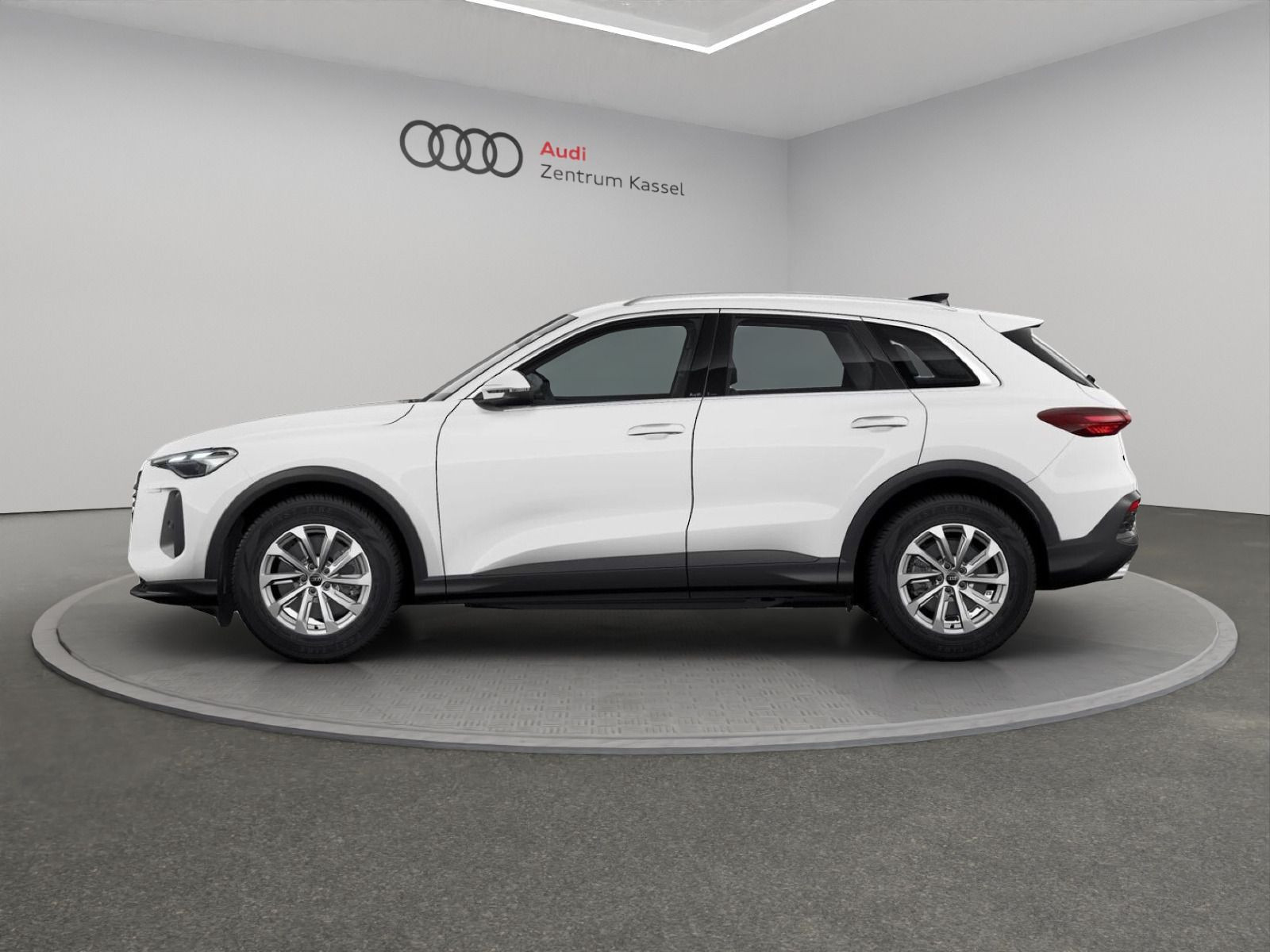 Audi - Q5_4