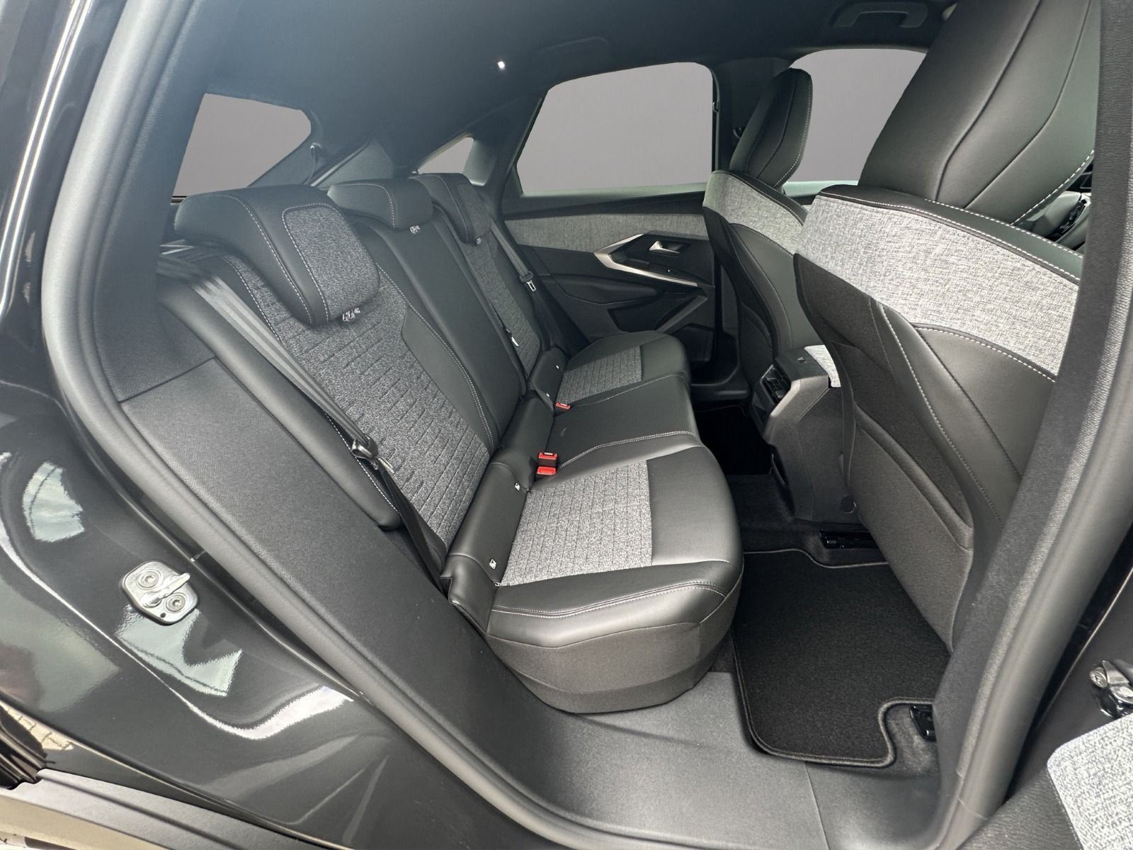 Peugeot - 3008_17