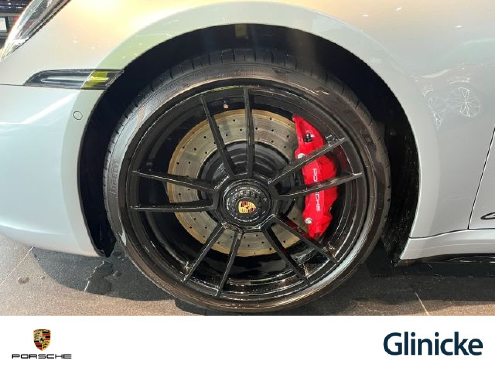 Porsche - 992_12