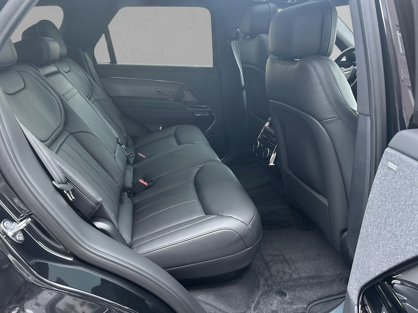 Land Rover - Range Rover Sport_5