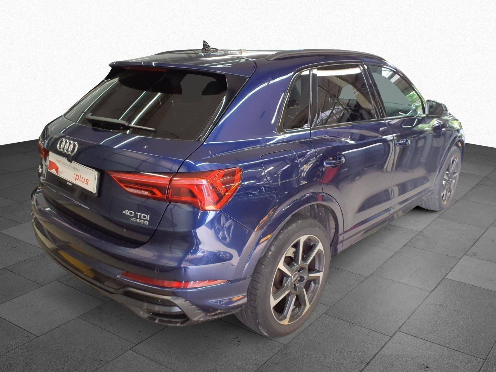 Audi - Q3_4