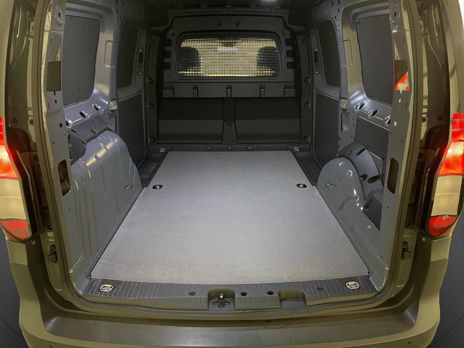 Volkswagen - Caddy Cargo_23