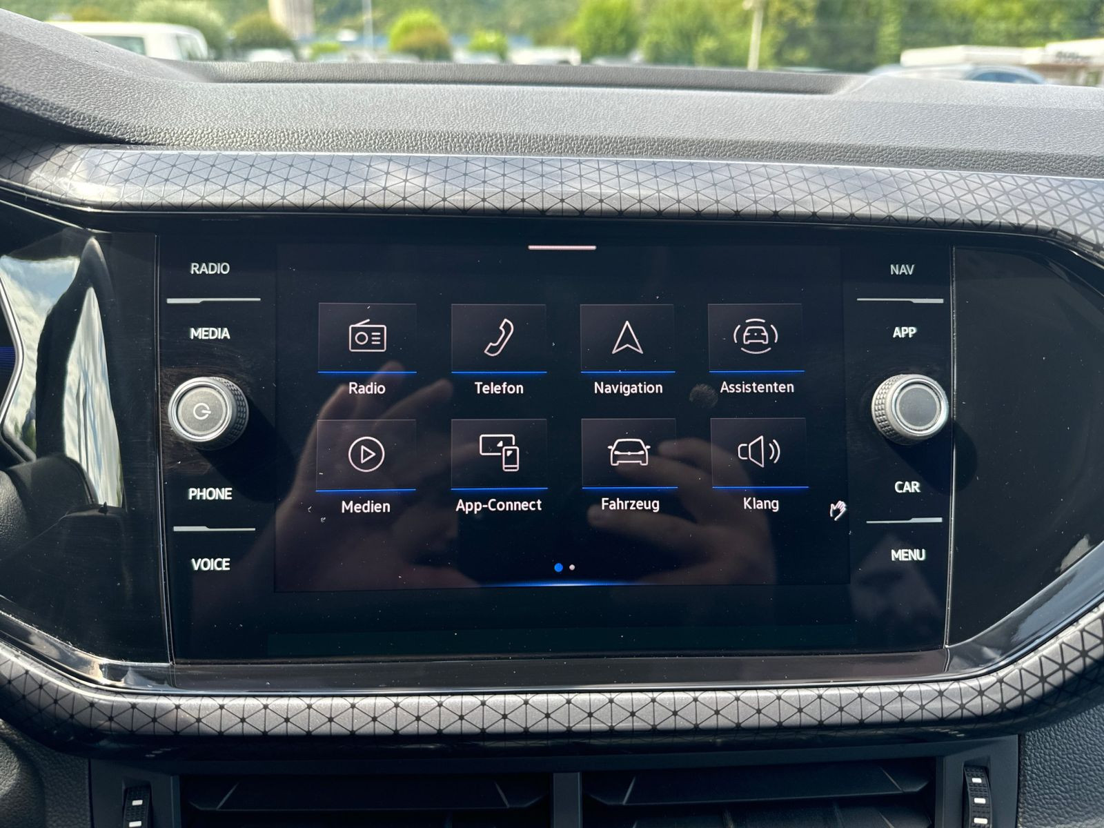 Volkswagen - T-Cross_17