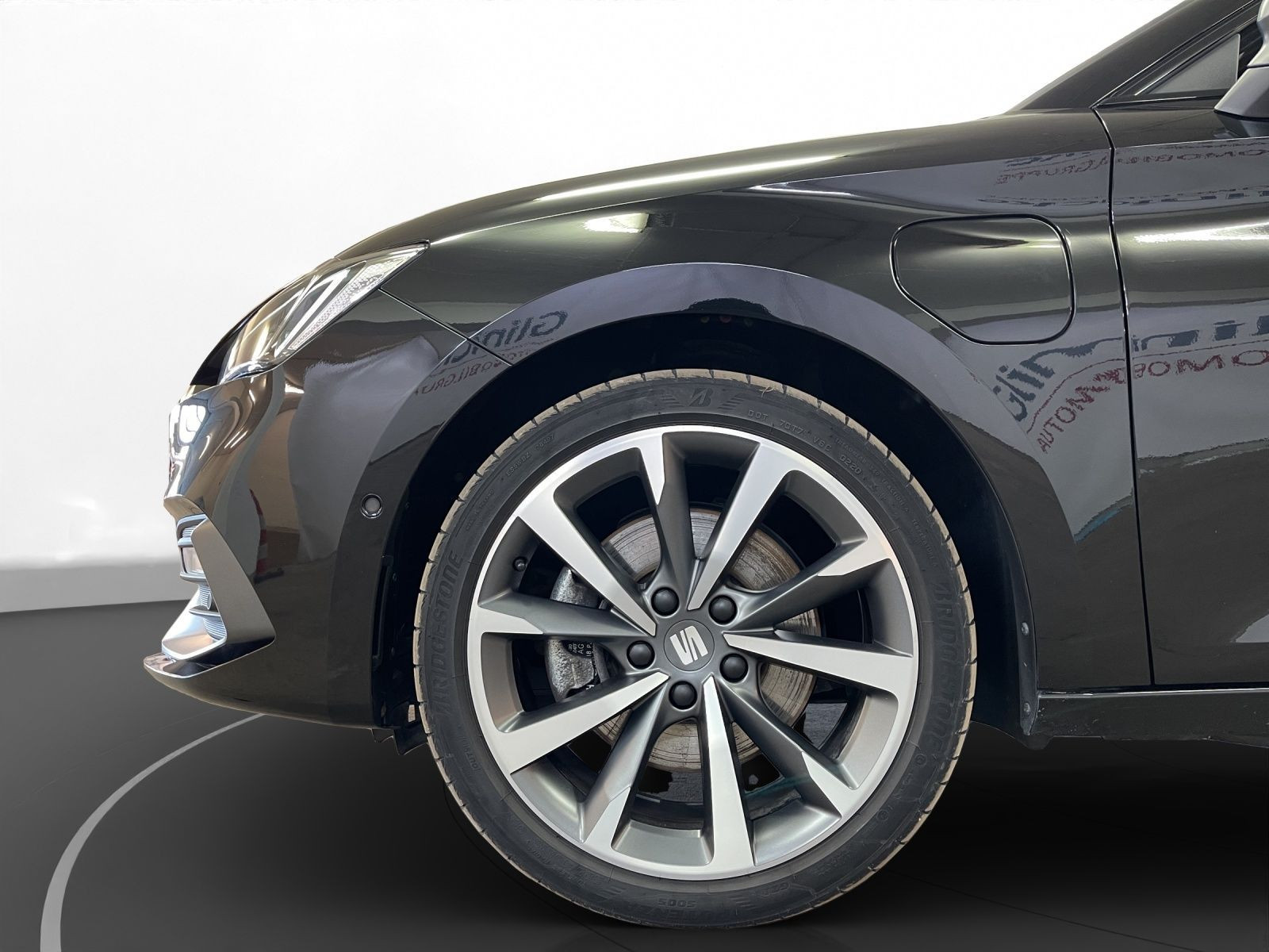 Seat - Leon_10
