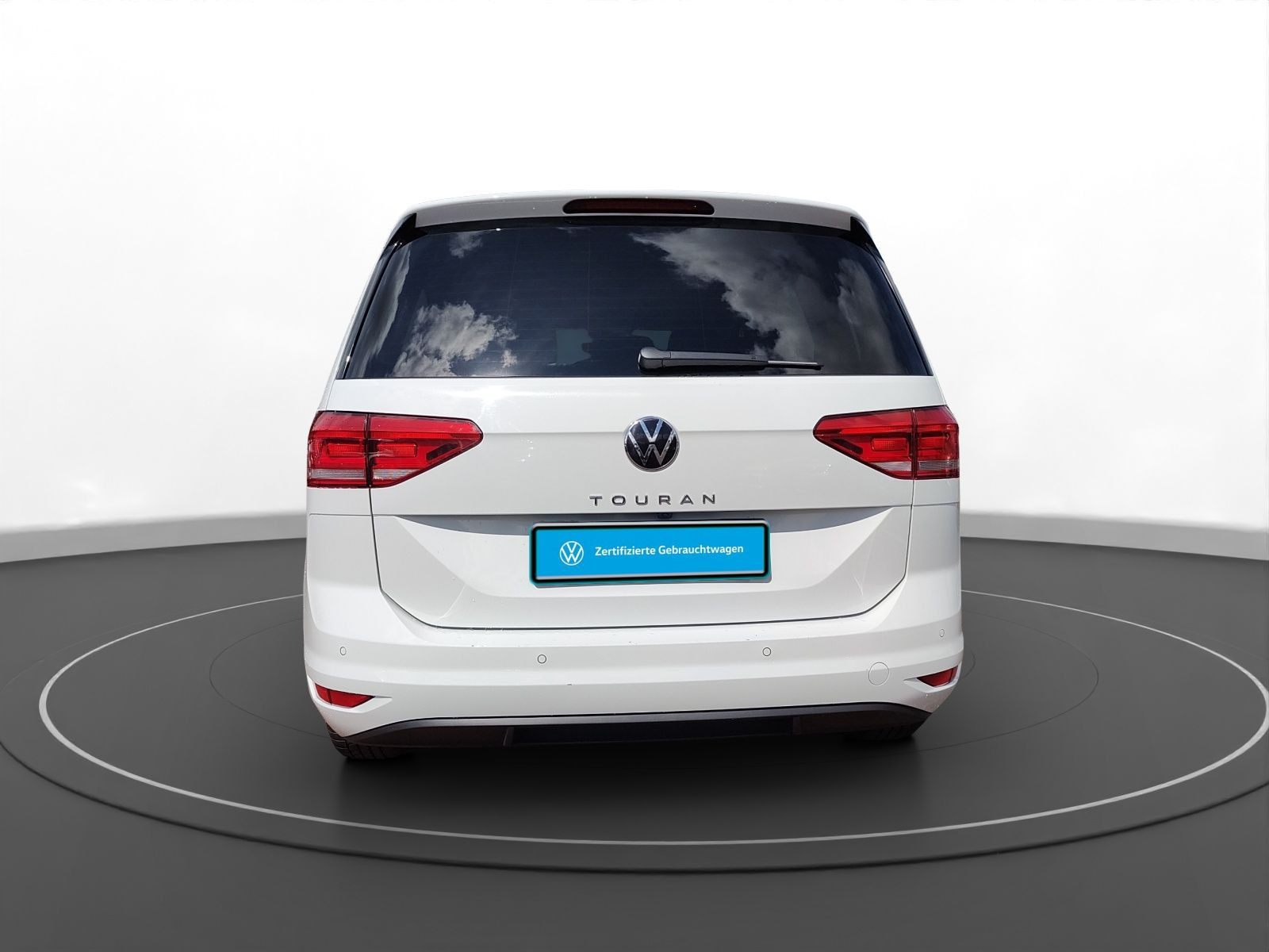 Volkswagen - Touran_10