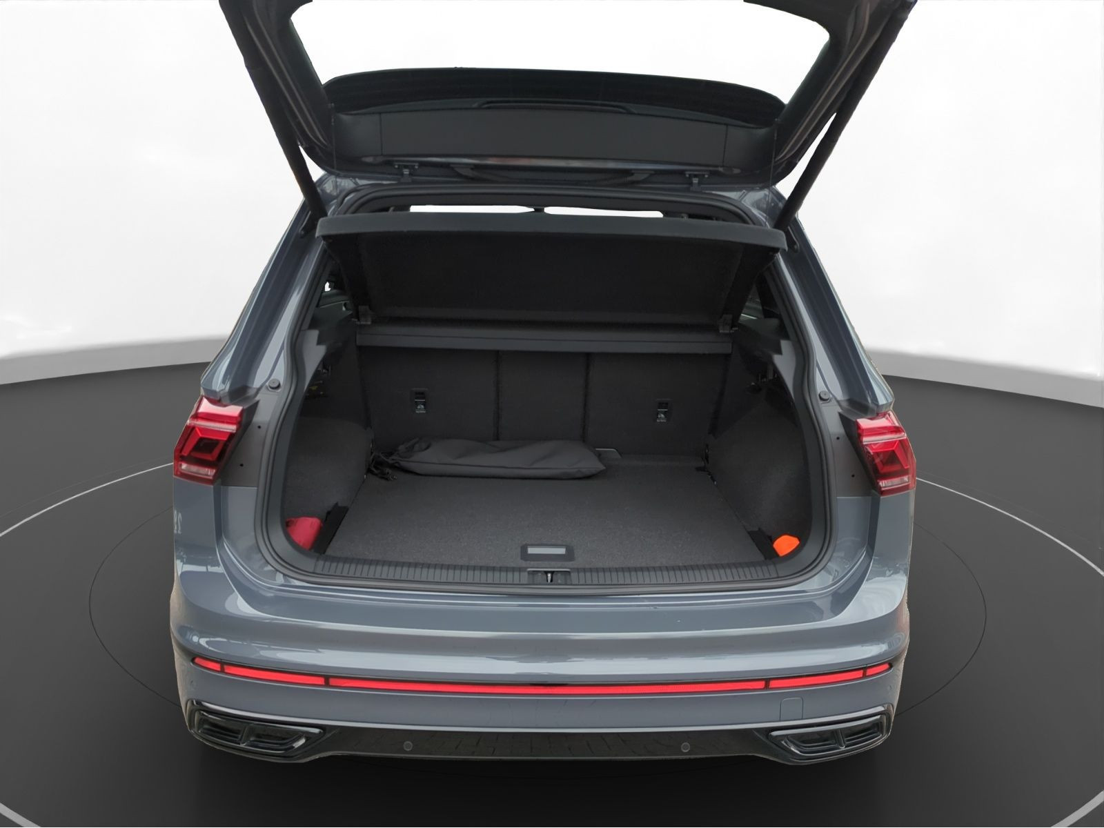 Volkswagen - Tiguan_10