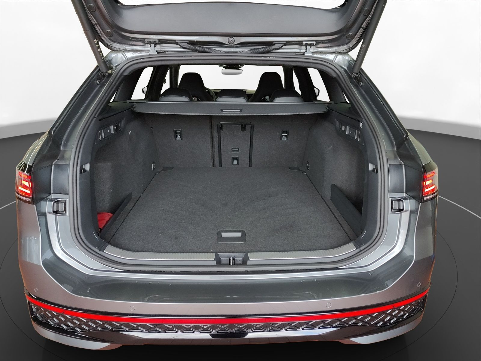 Volkswagen - Passat Variant_11