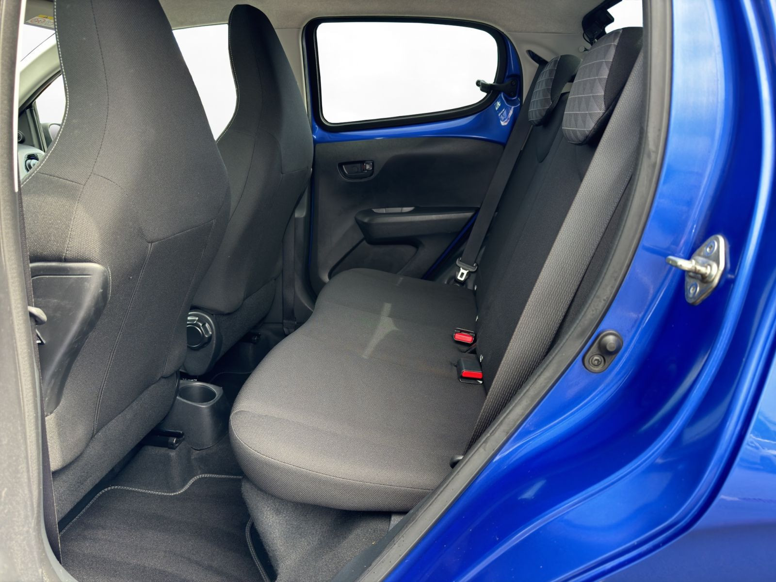 Peugeot - 108_10