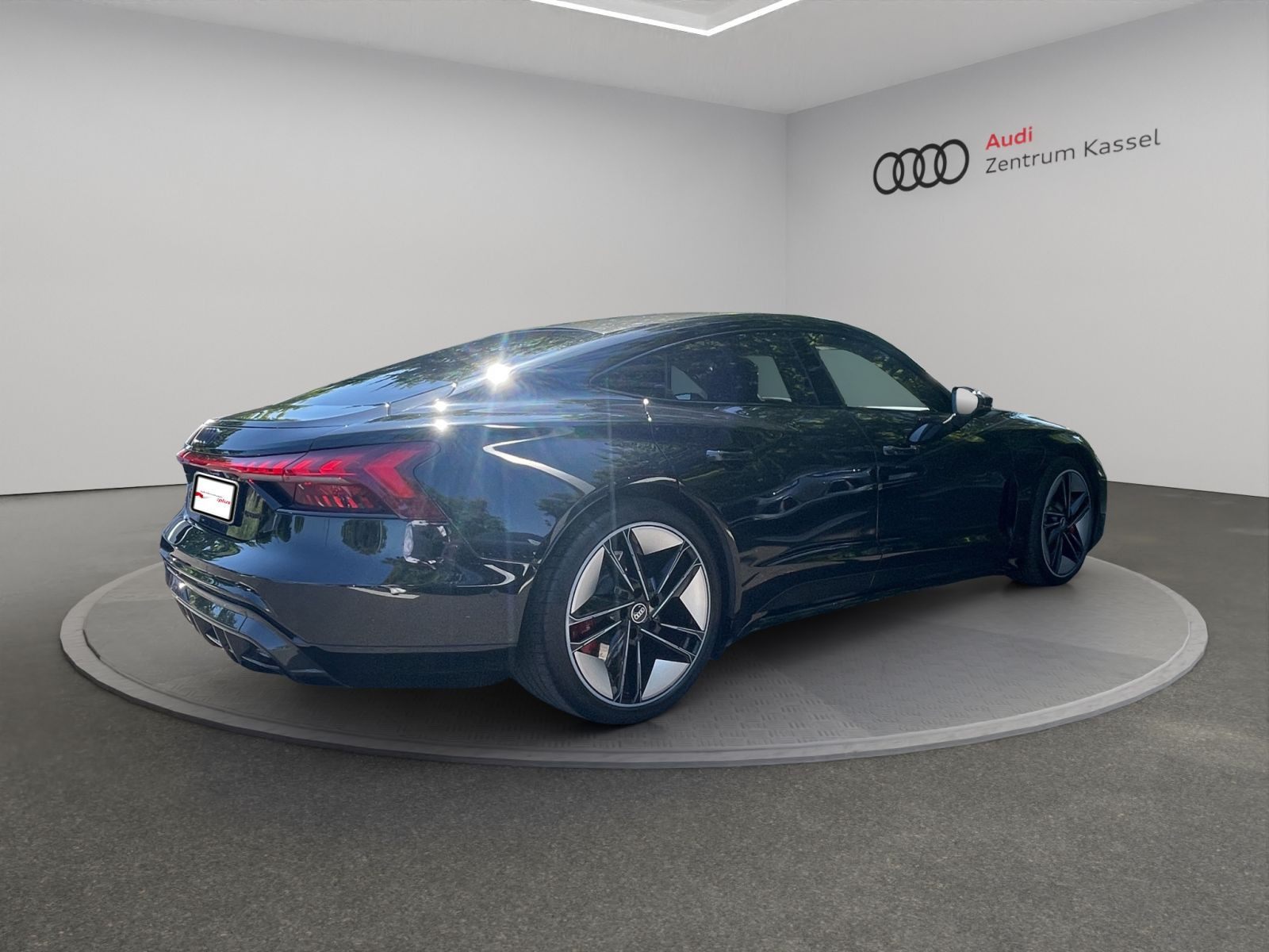 Audi - RS e-tron GT_7
