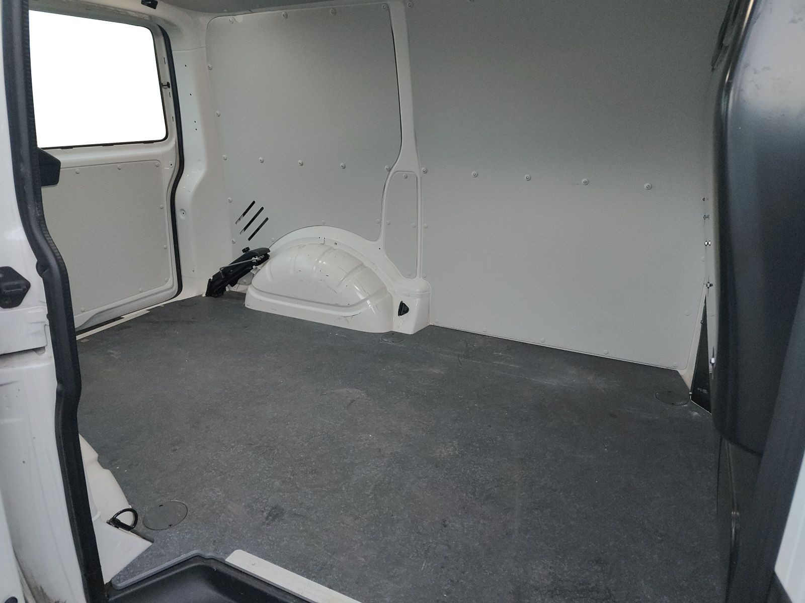 Volkswagen - T6.1 Transporter_3