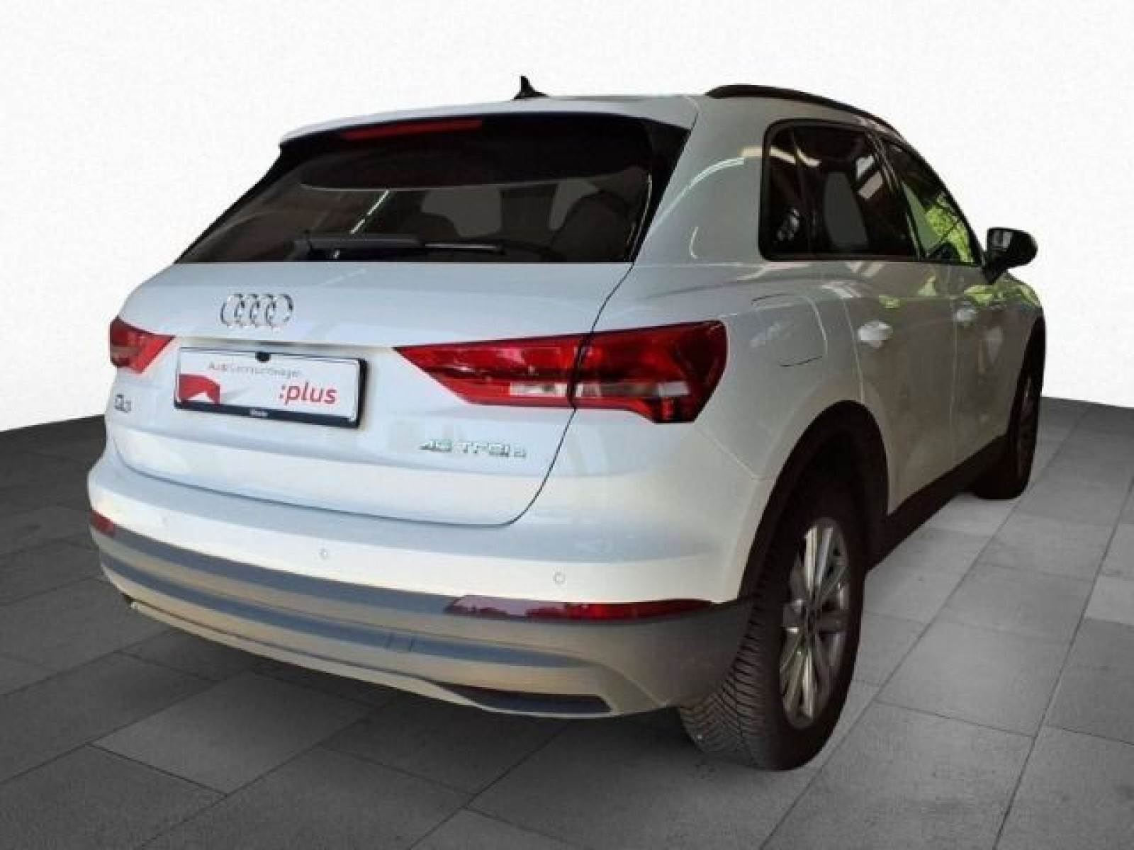 Audi - Q3_4