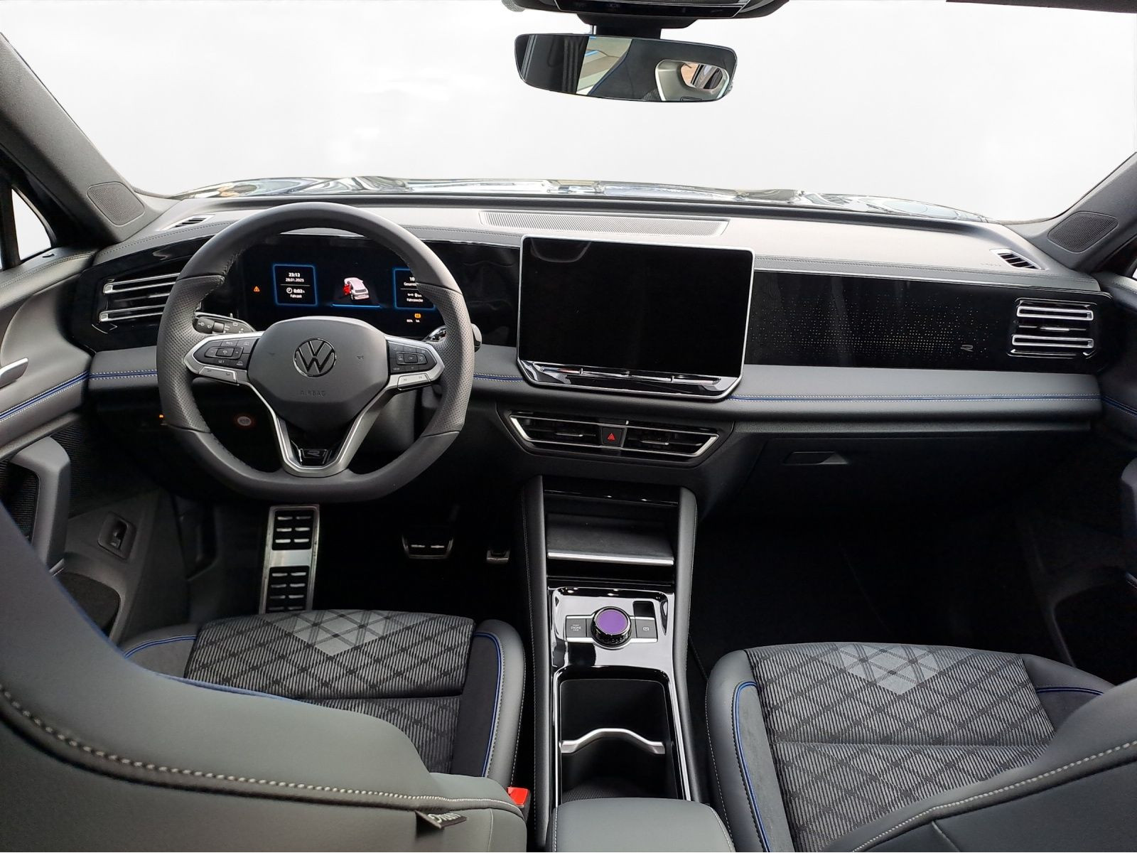 Volkswagen - Tiguan_11