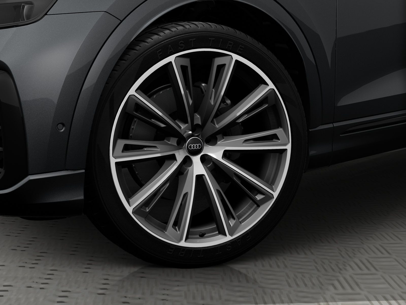 Audi - Q8_10