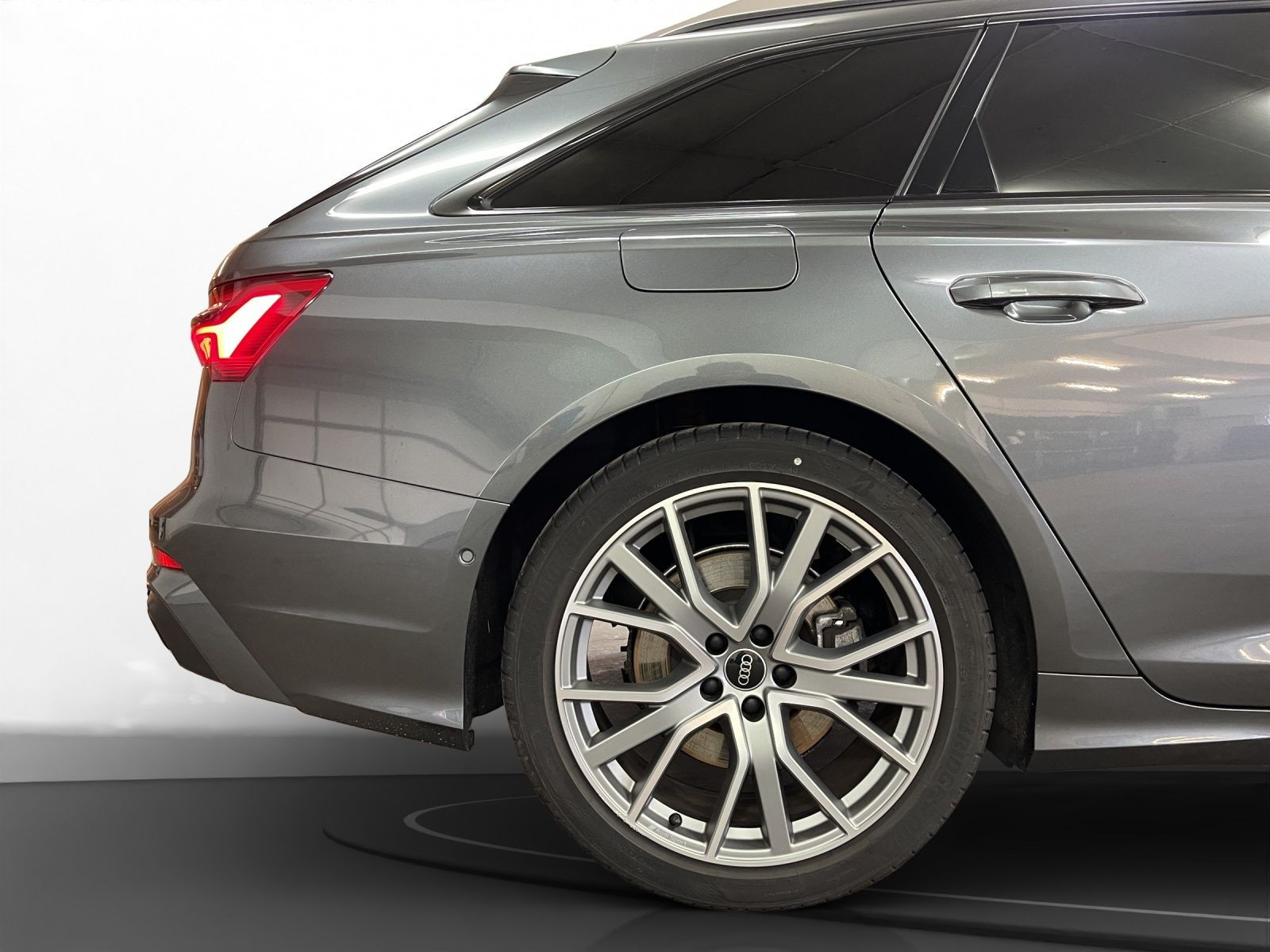 Audi - A6 Avant_14