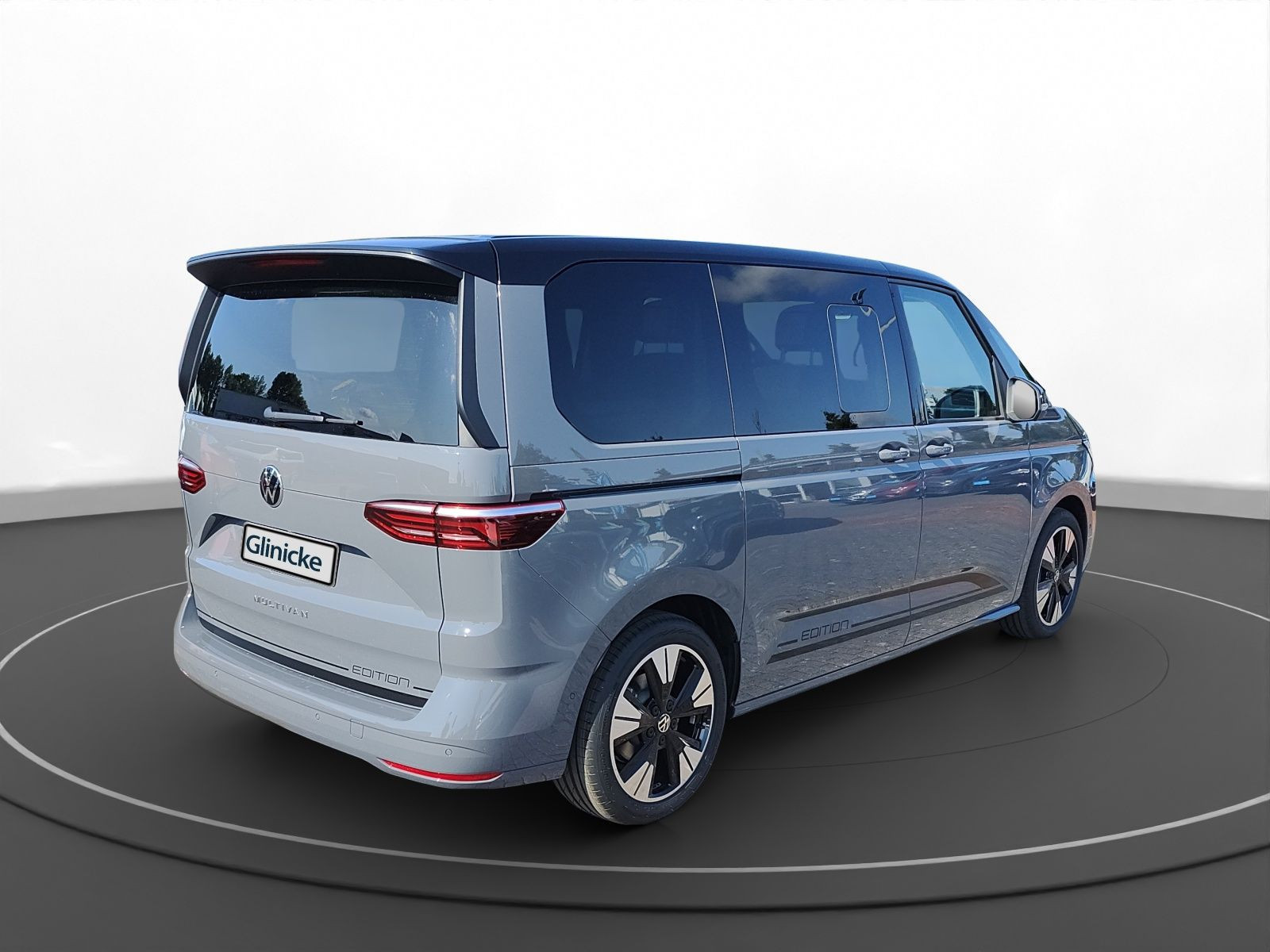 Volkswagen - Multivan_11