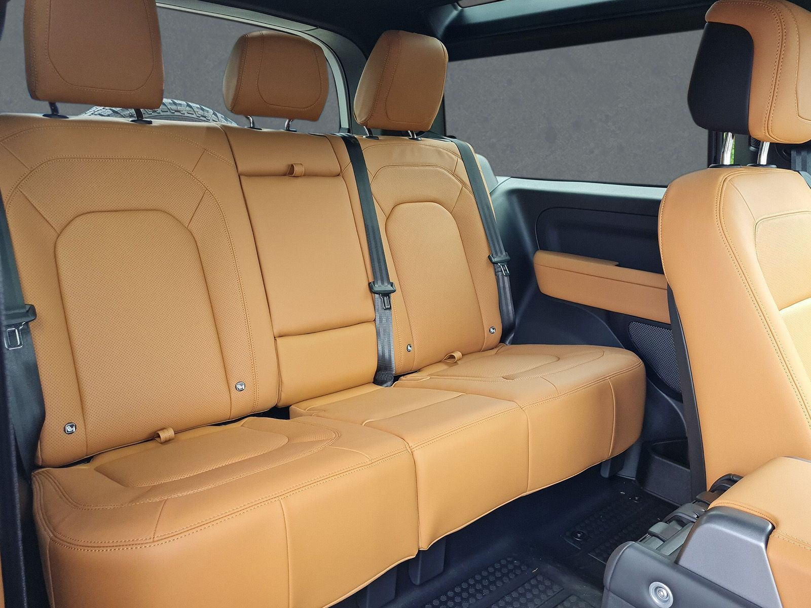 Land Rover - Defender_5