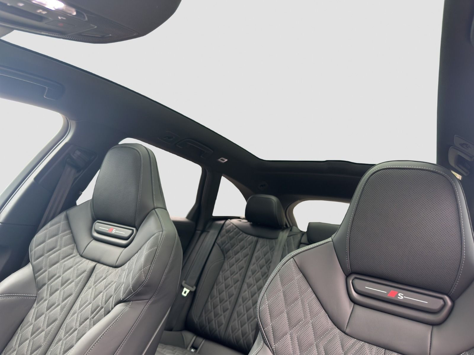Audi - A6 Avant_26
