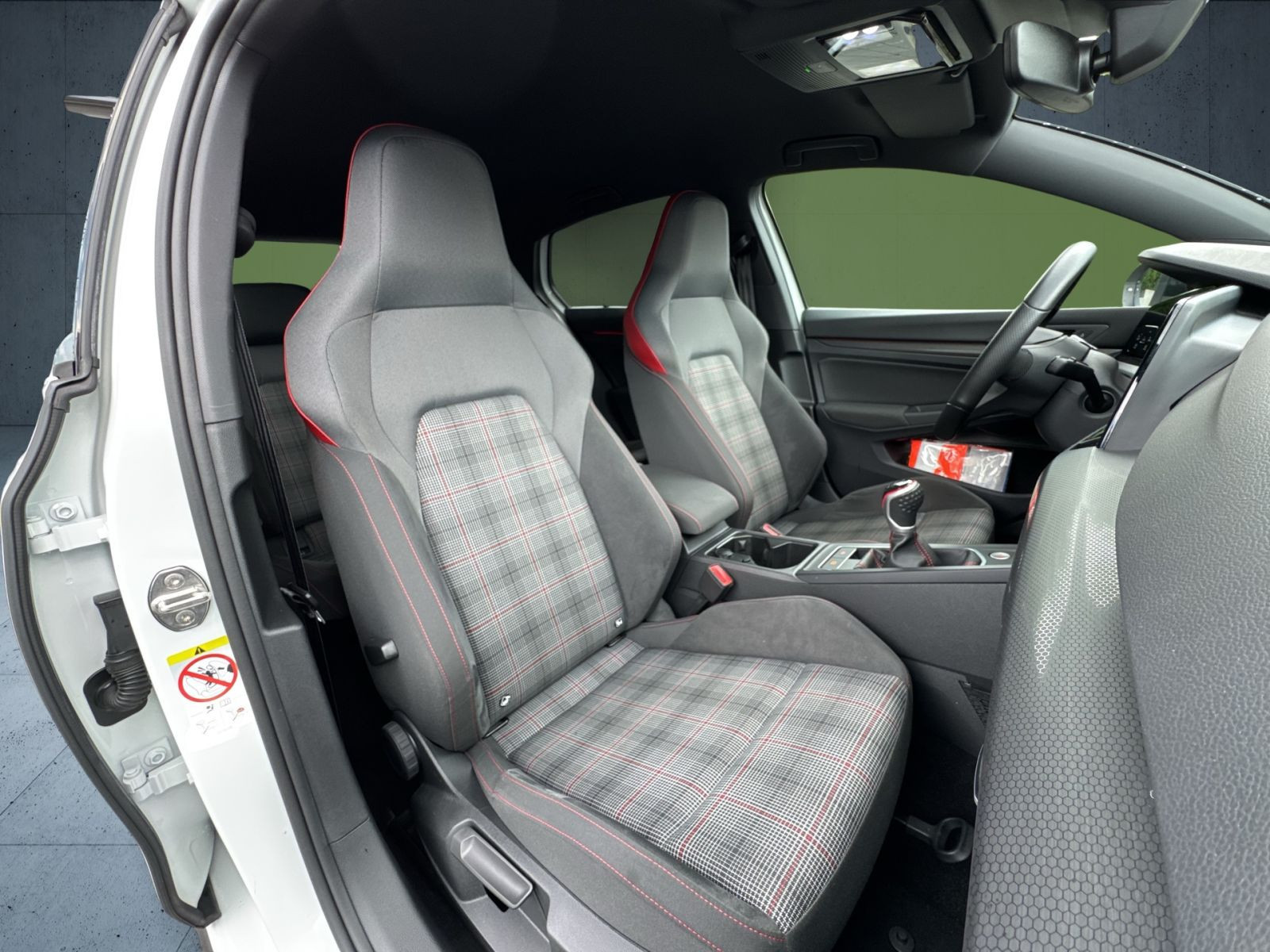 Volkswagen - Golf GTI_18