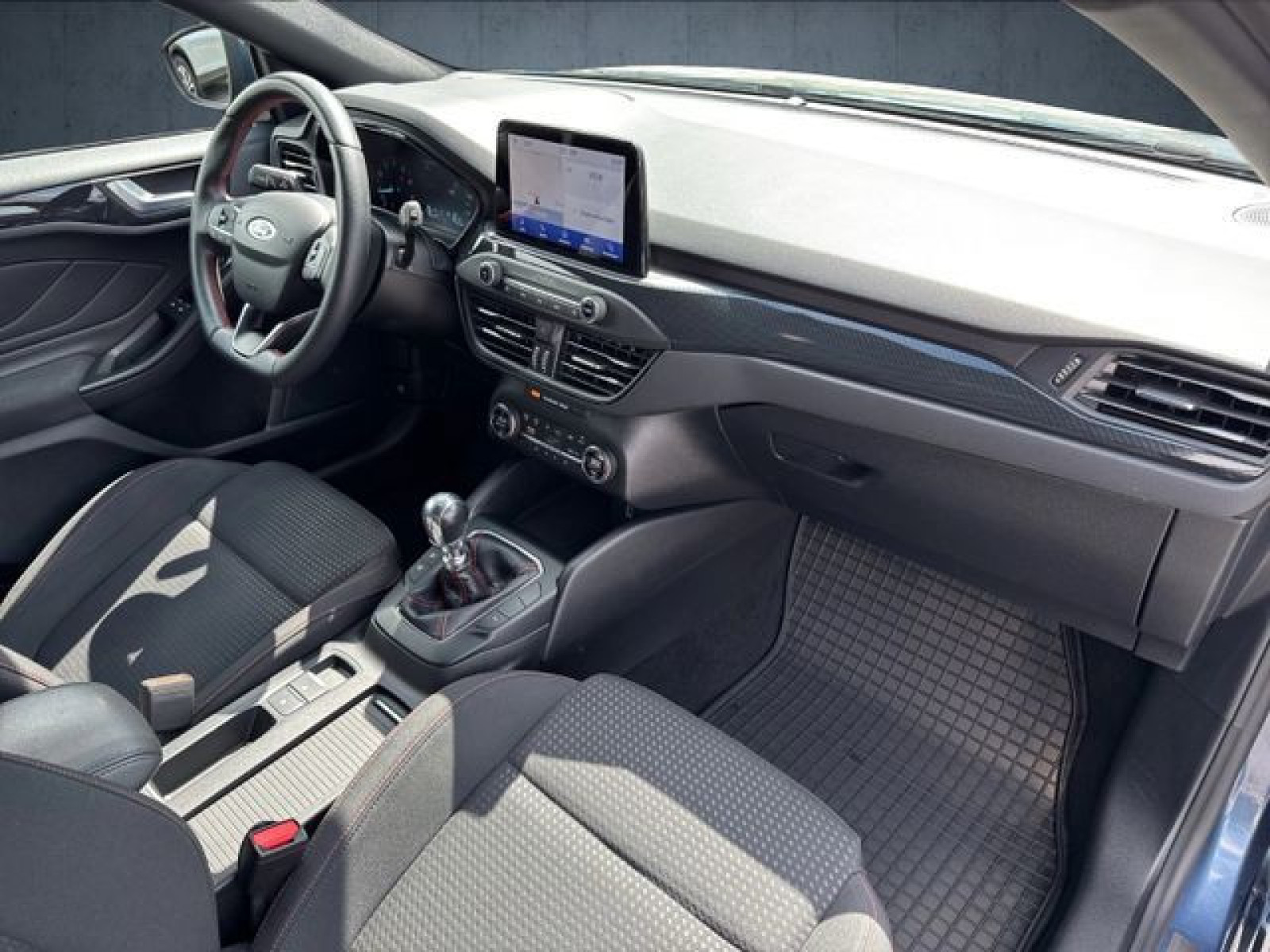 Ford - Focus_14