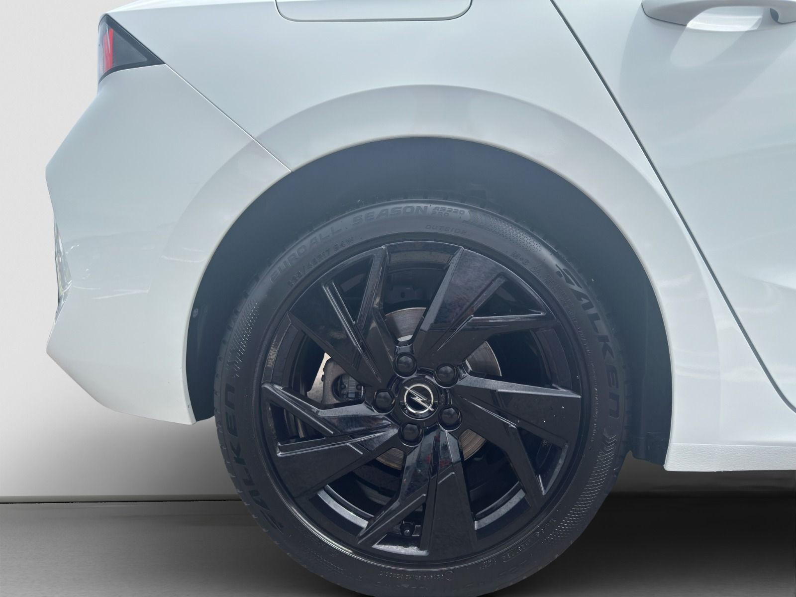 Opel - Astra_15