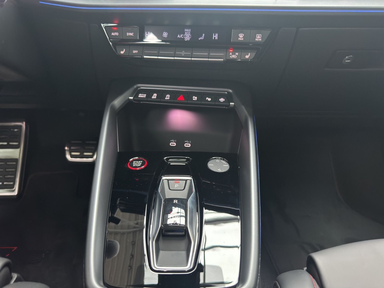 Audi - RS 3 Sportback_15