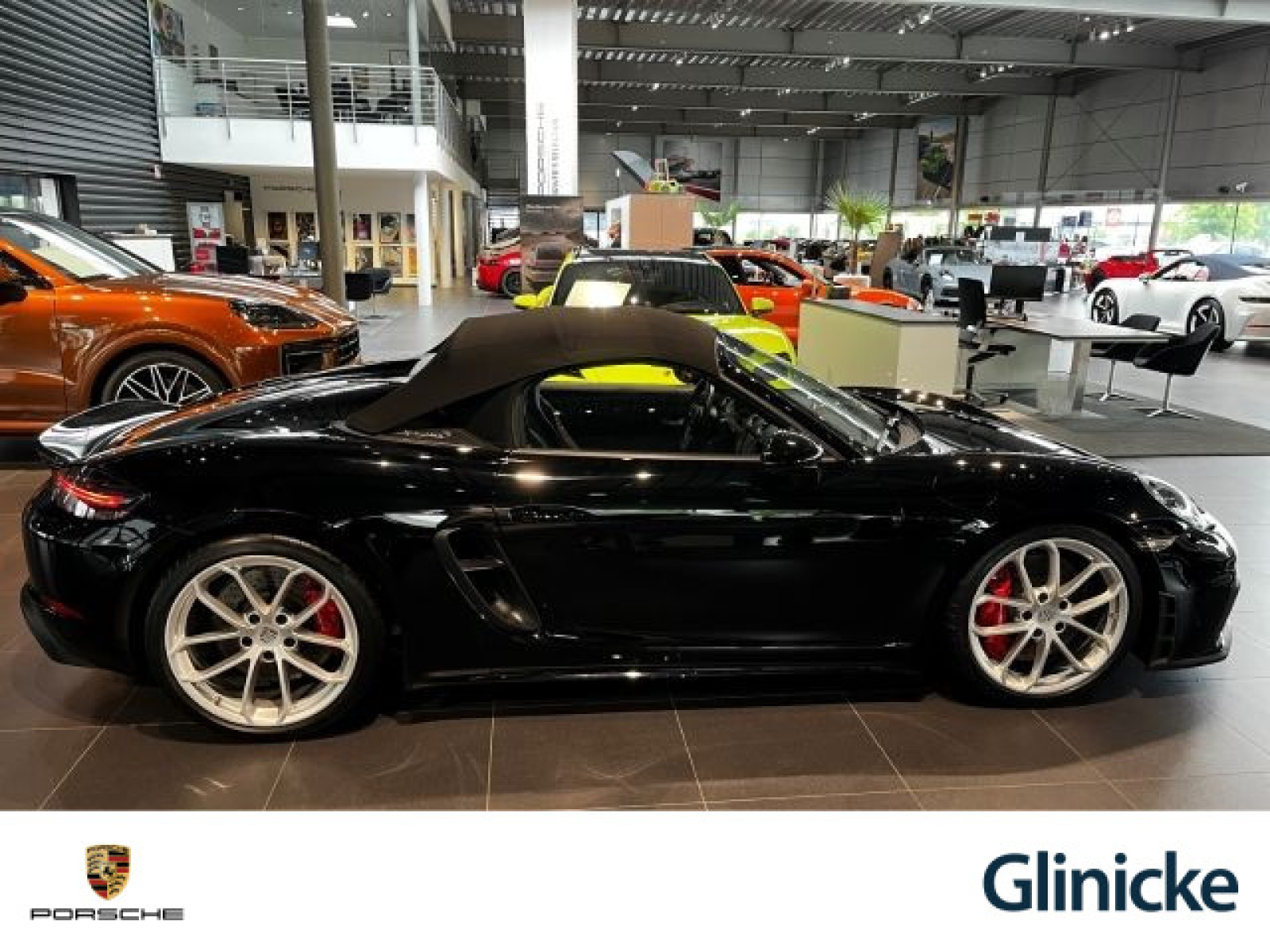 Porsche - 718 Spyder_6 Porsche - 718 Spyder_6