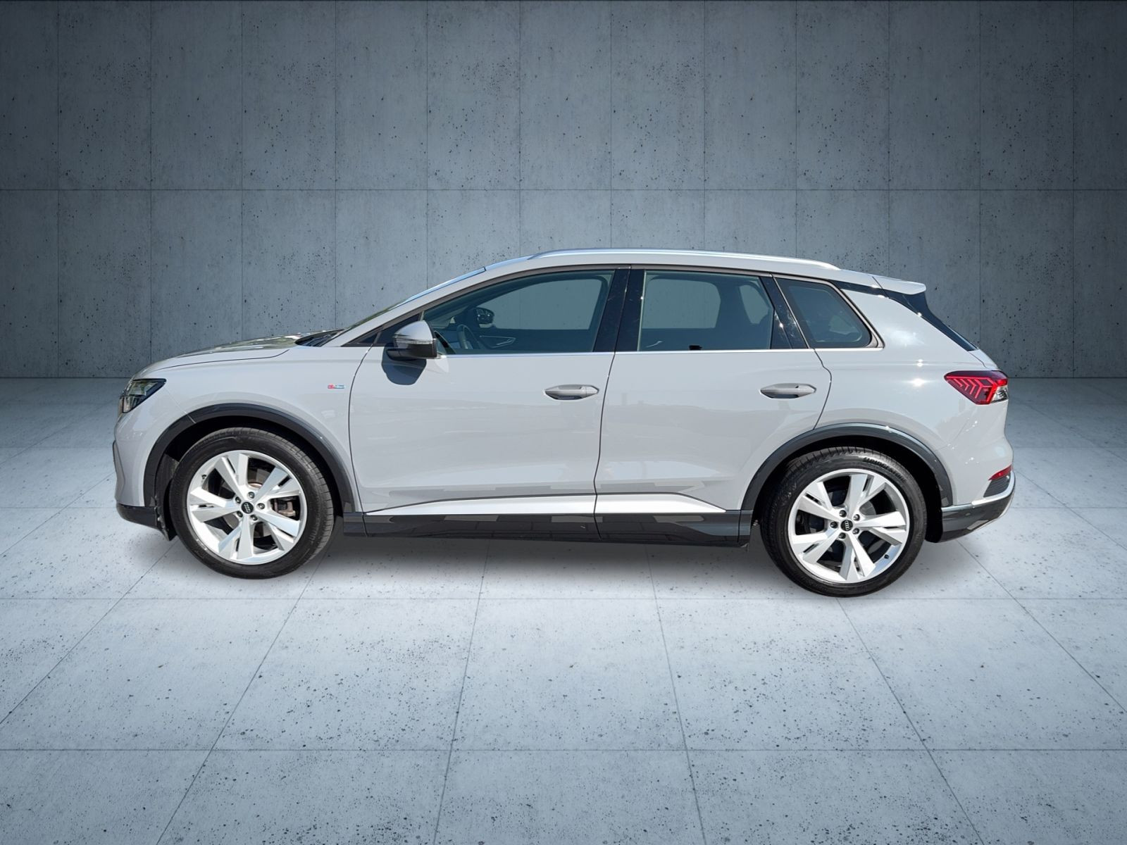 Audi - Q4 e-tron_2 Audi - Q4 e-tron_2