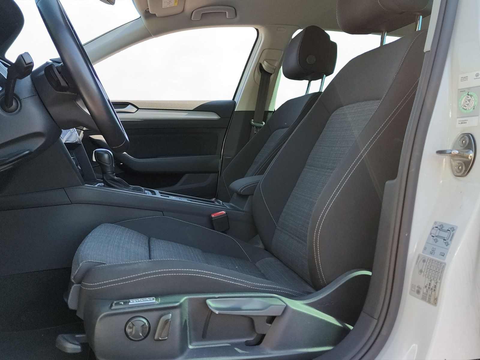 Volkswagen - Passat Variant_2