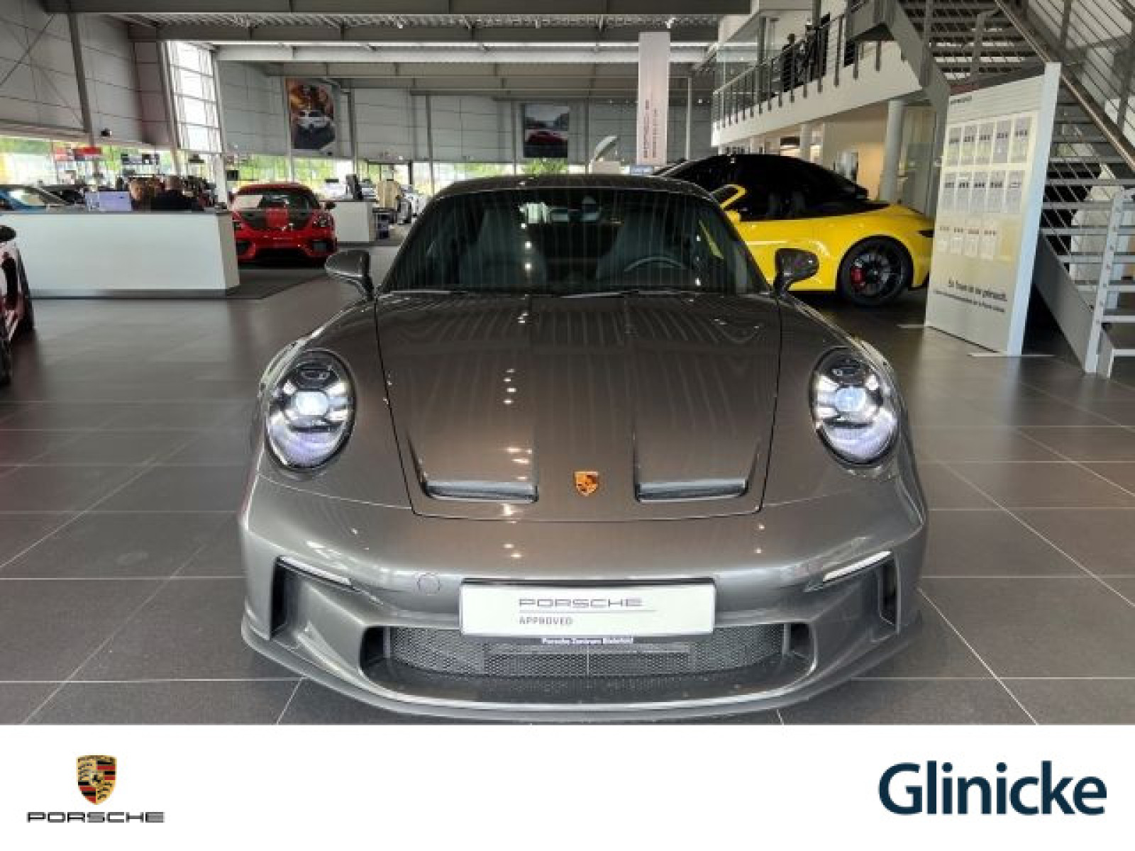 Porsche - 992_8
