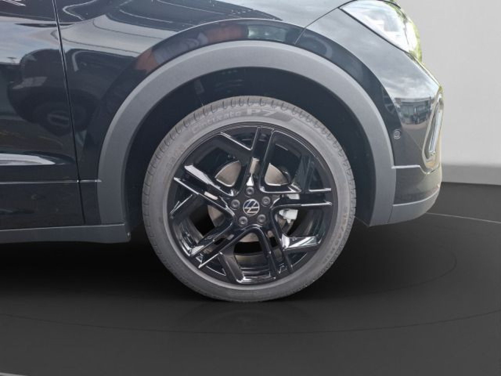Volkswagen - T-Cross_13