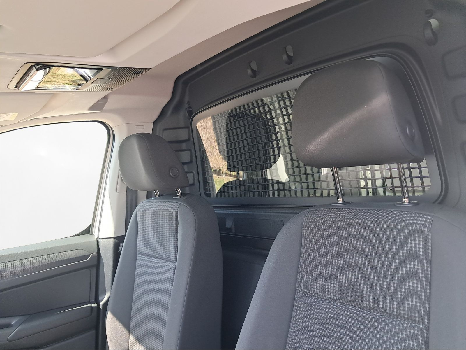 Volkswagen - Caddy Cargo_15
