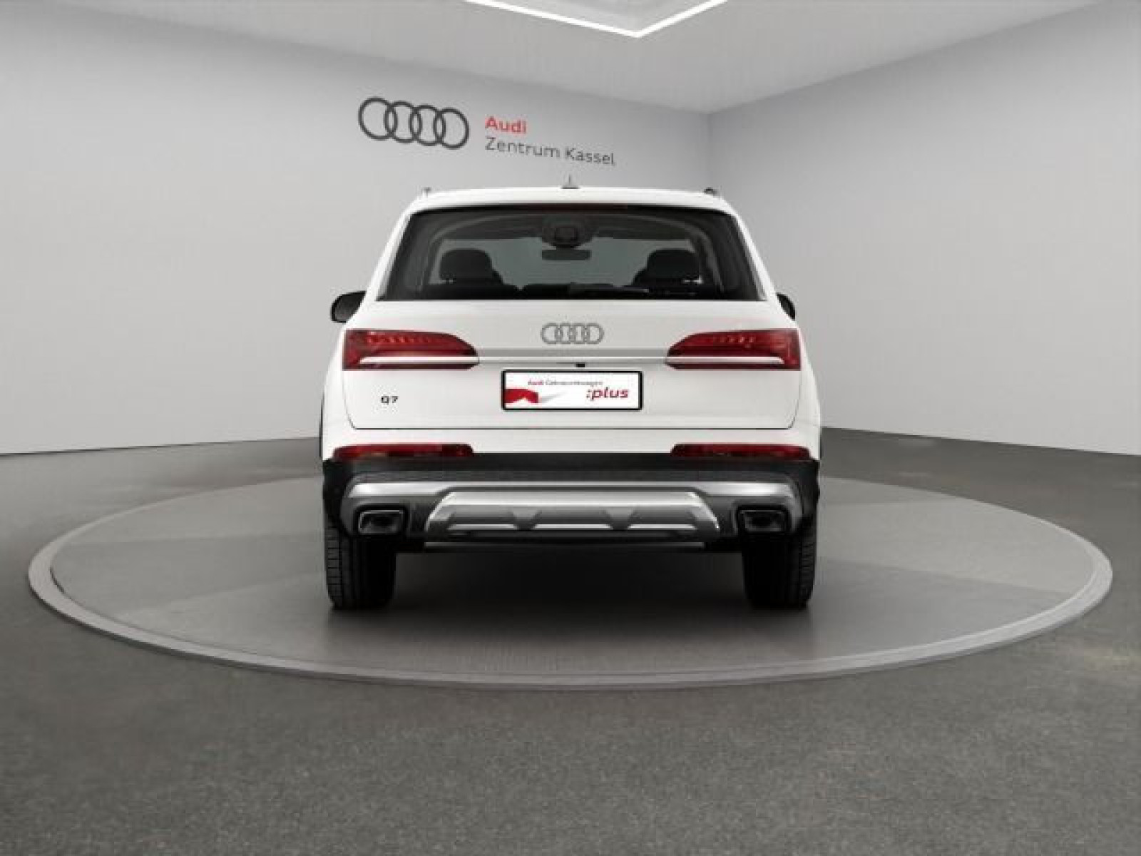 Audi - Q7_5