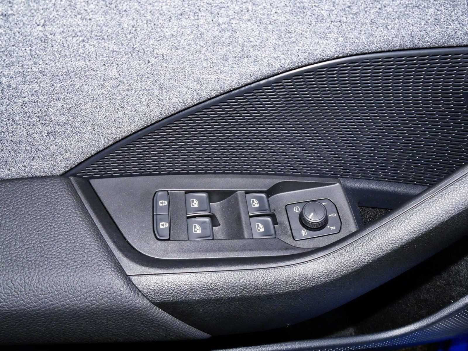 Škoda - Octavia_12