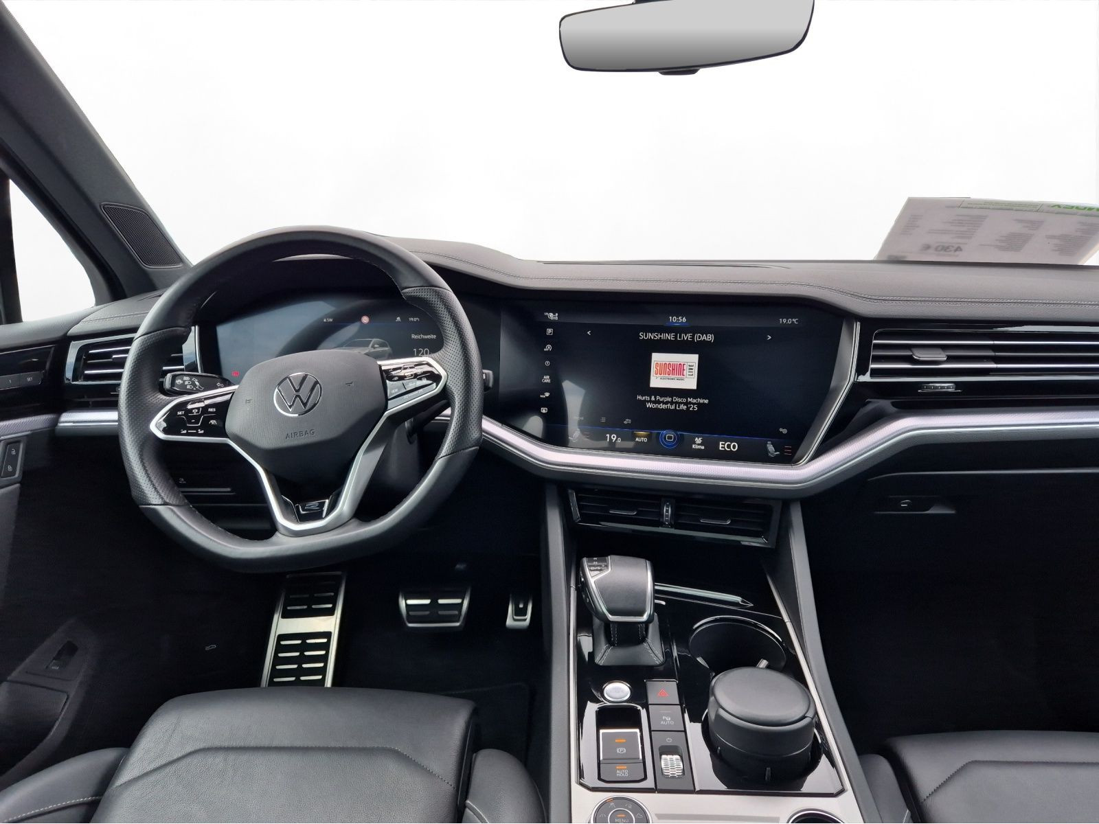 Volkswagen - Touareg_6