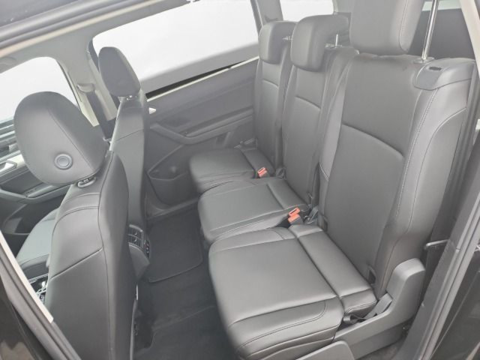 Volkswagen - Touran_15 Volkswagen - Touran_15