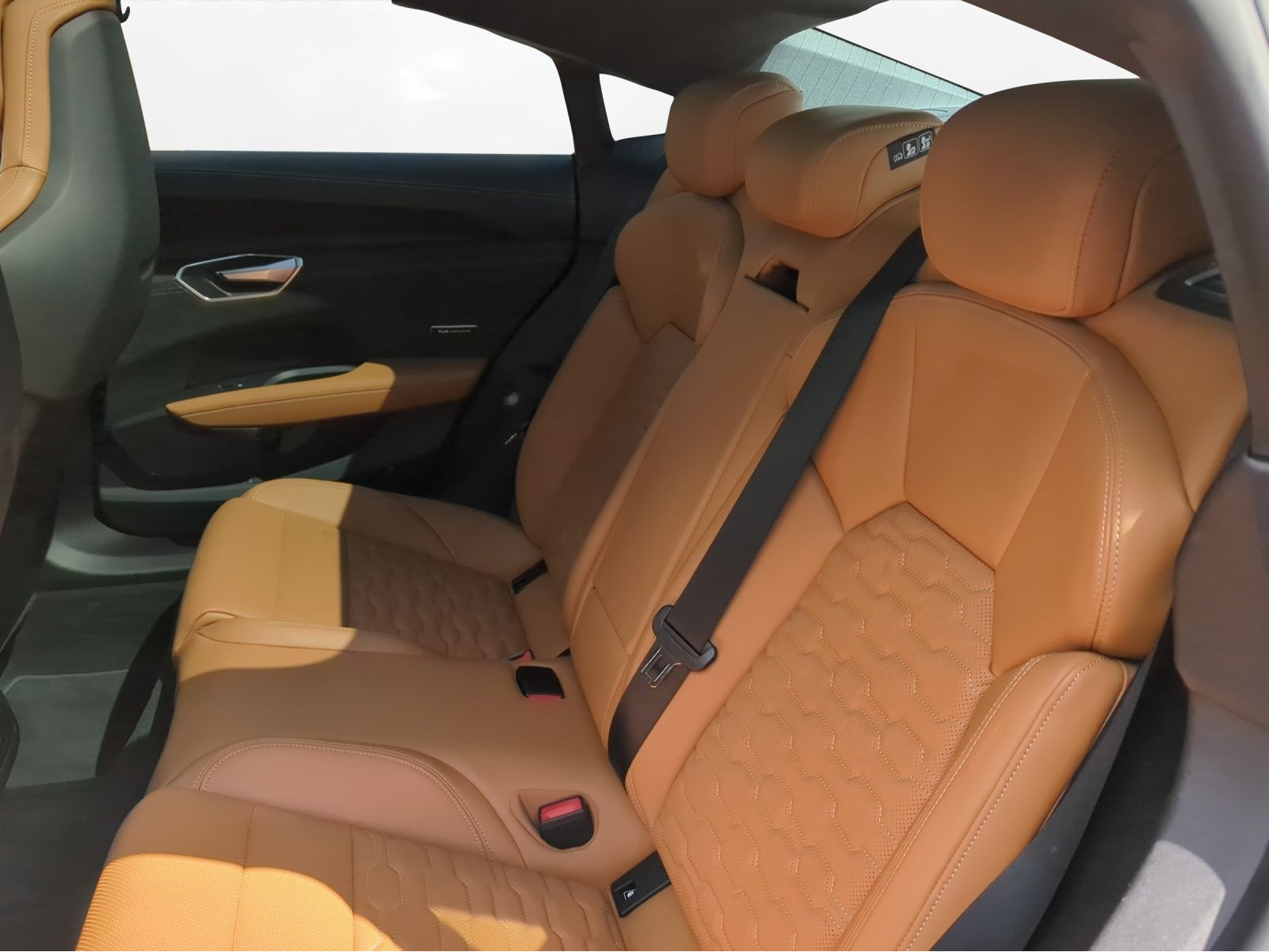 Audi - e-tron GT quattro_3