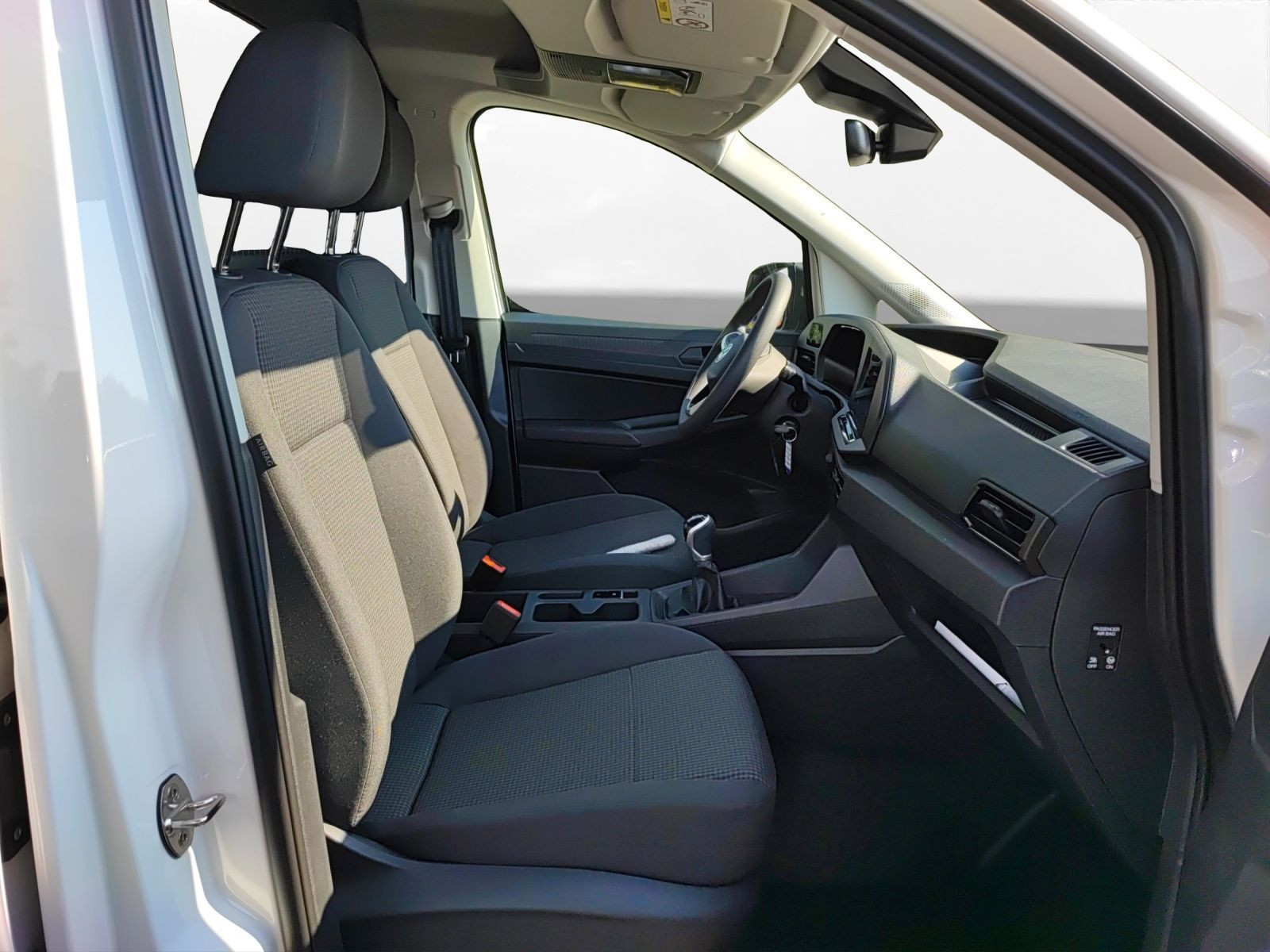 Volkswagen - Caddy_10