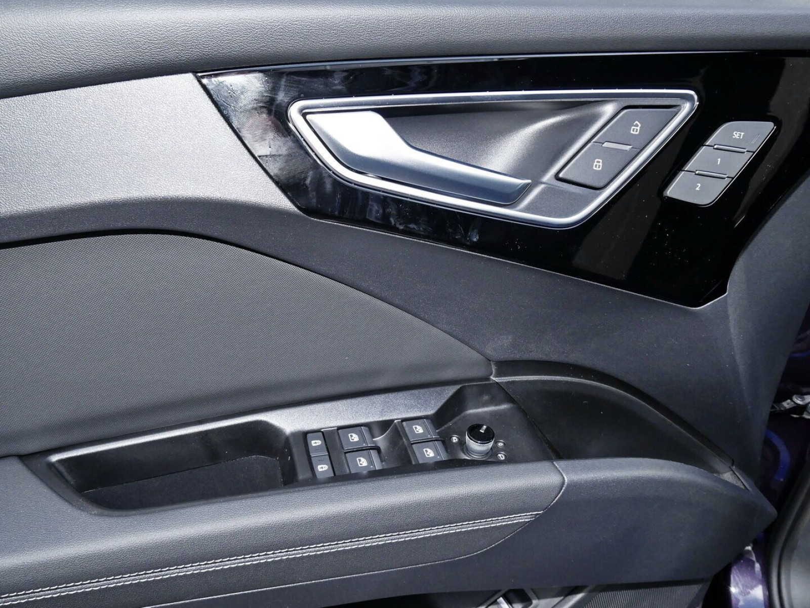 Audi - Q4 Sportback e-tron_10