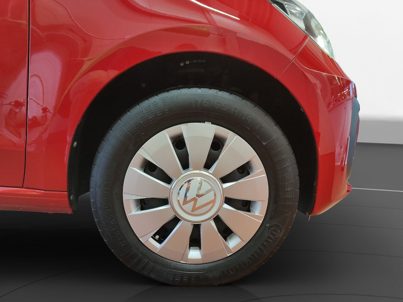 Volkswagen - up!_11