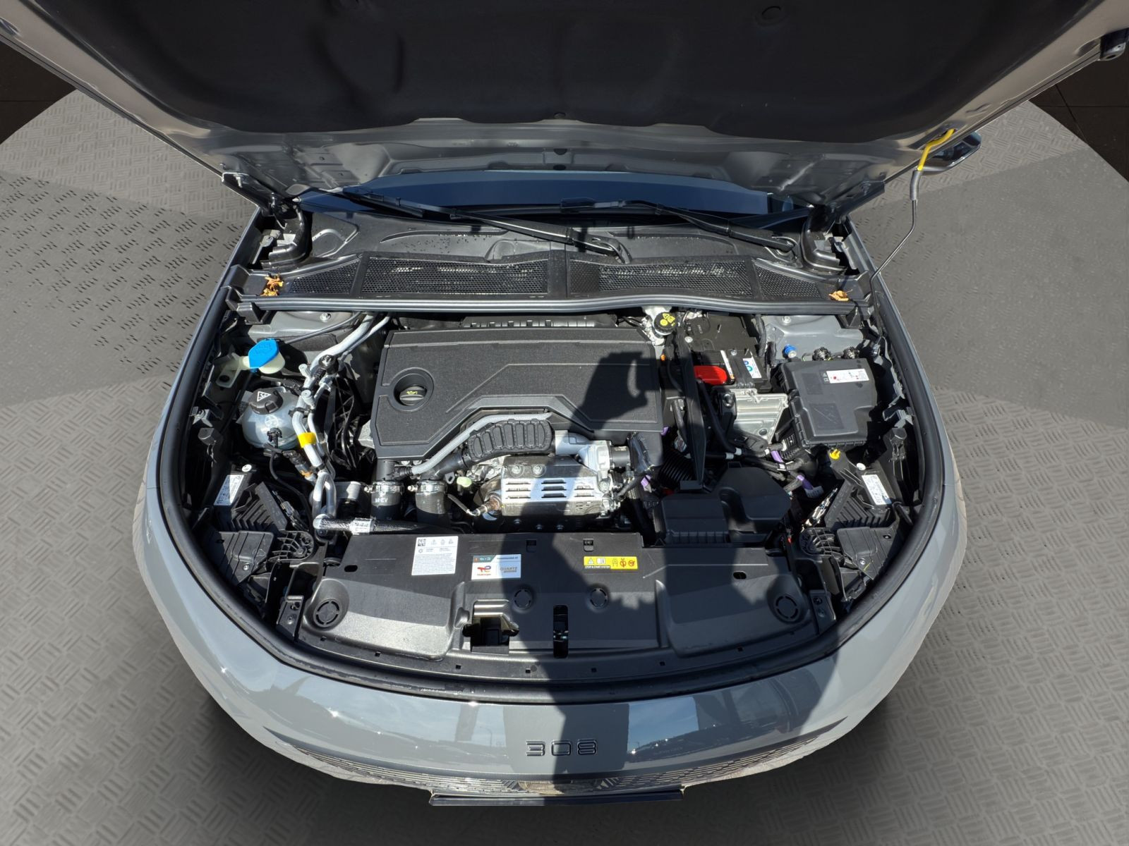 Peugeot - 308_19