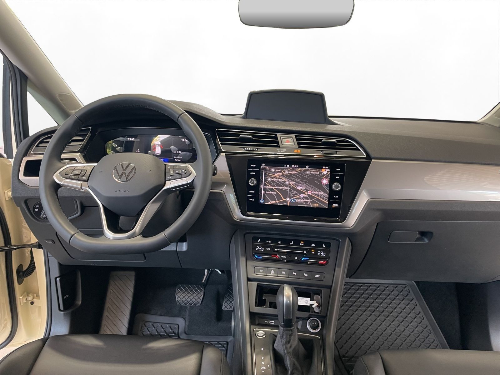 Volkswagen - Touran_8