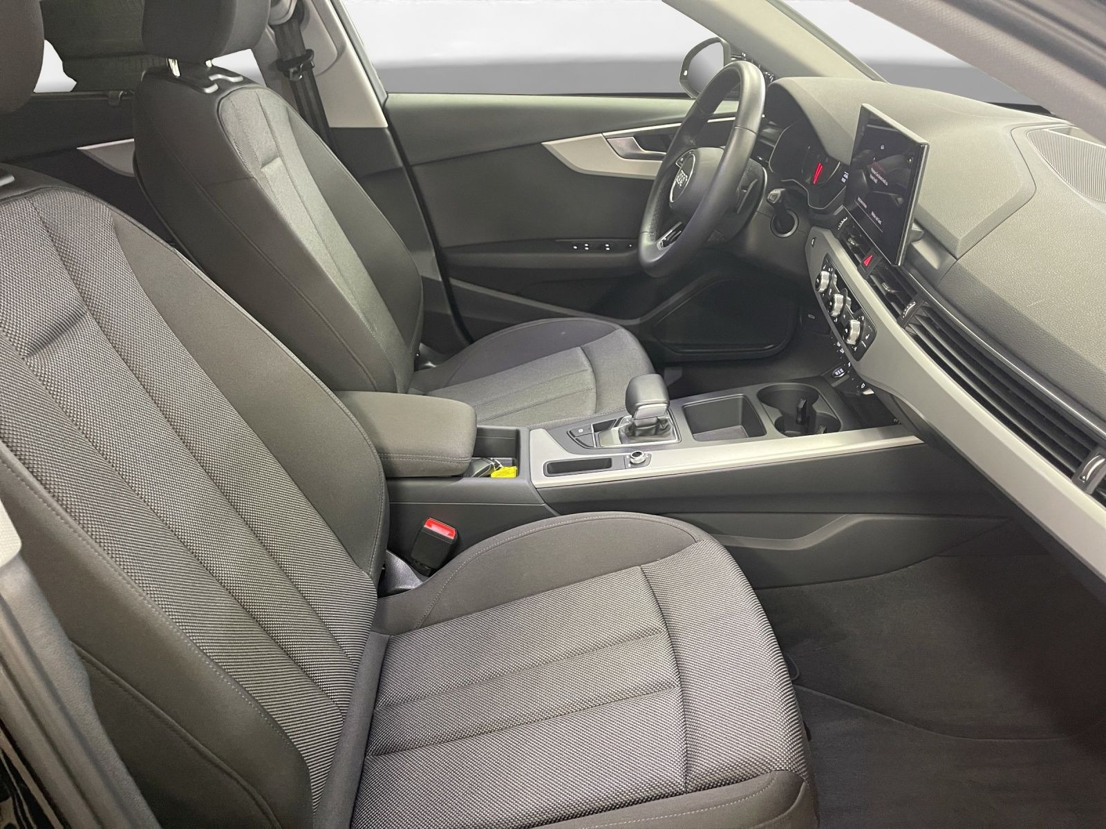 Audi - A4 Avant_18