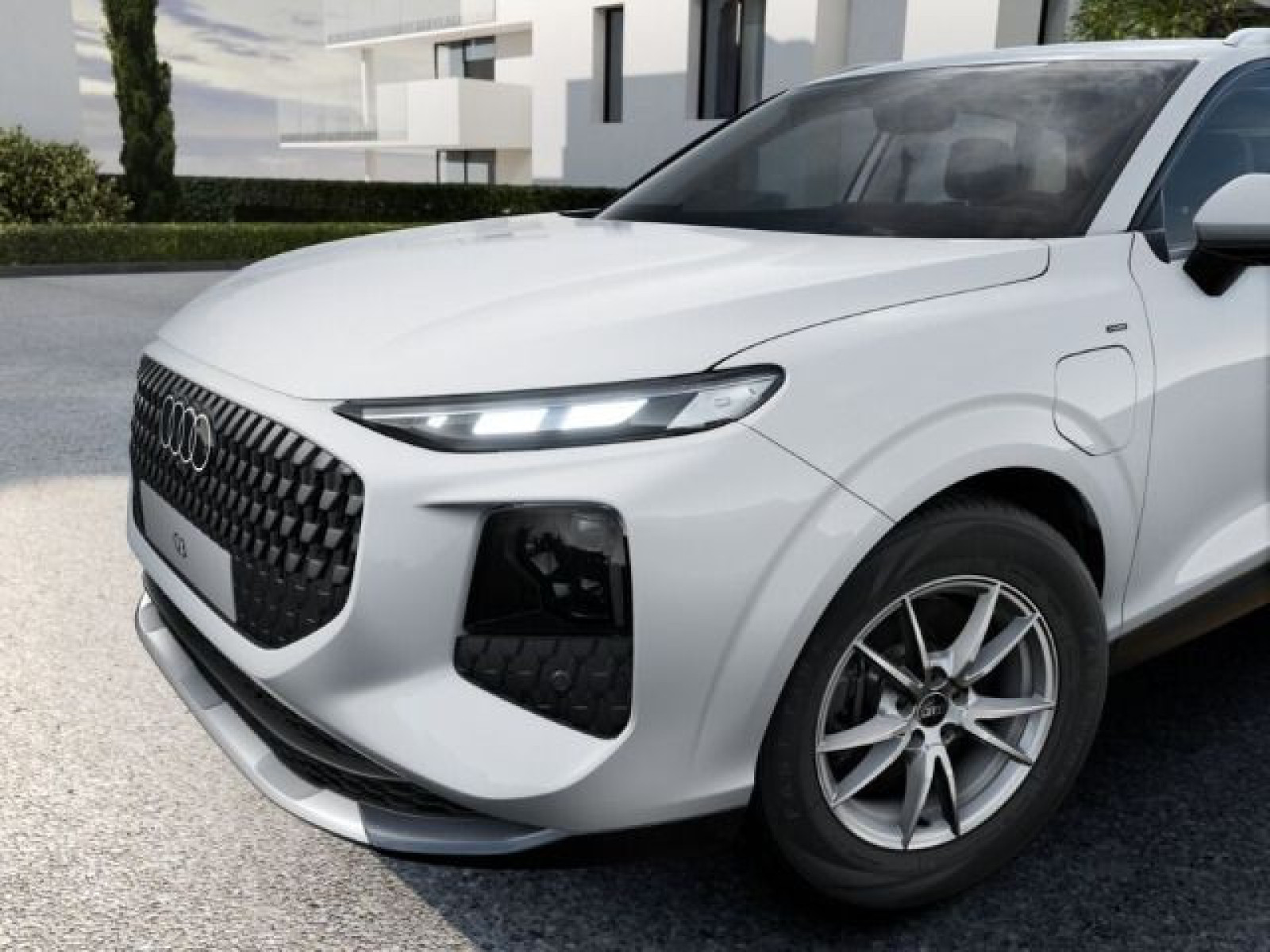 Audi - Q3_12
