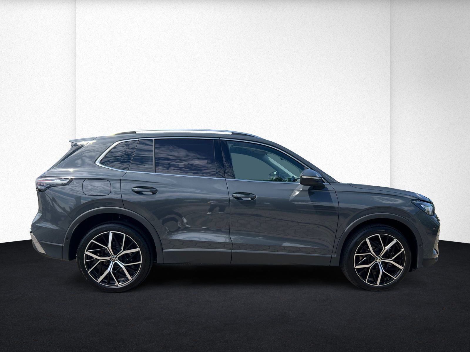 Volkswagen - Tiguan_6